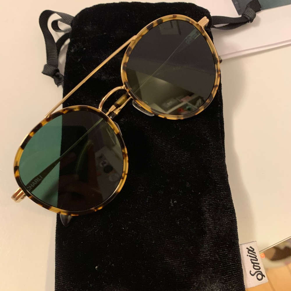 Sonix sunglasses round frame tortoise/blue lenses